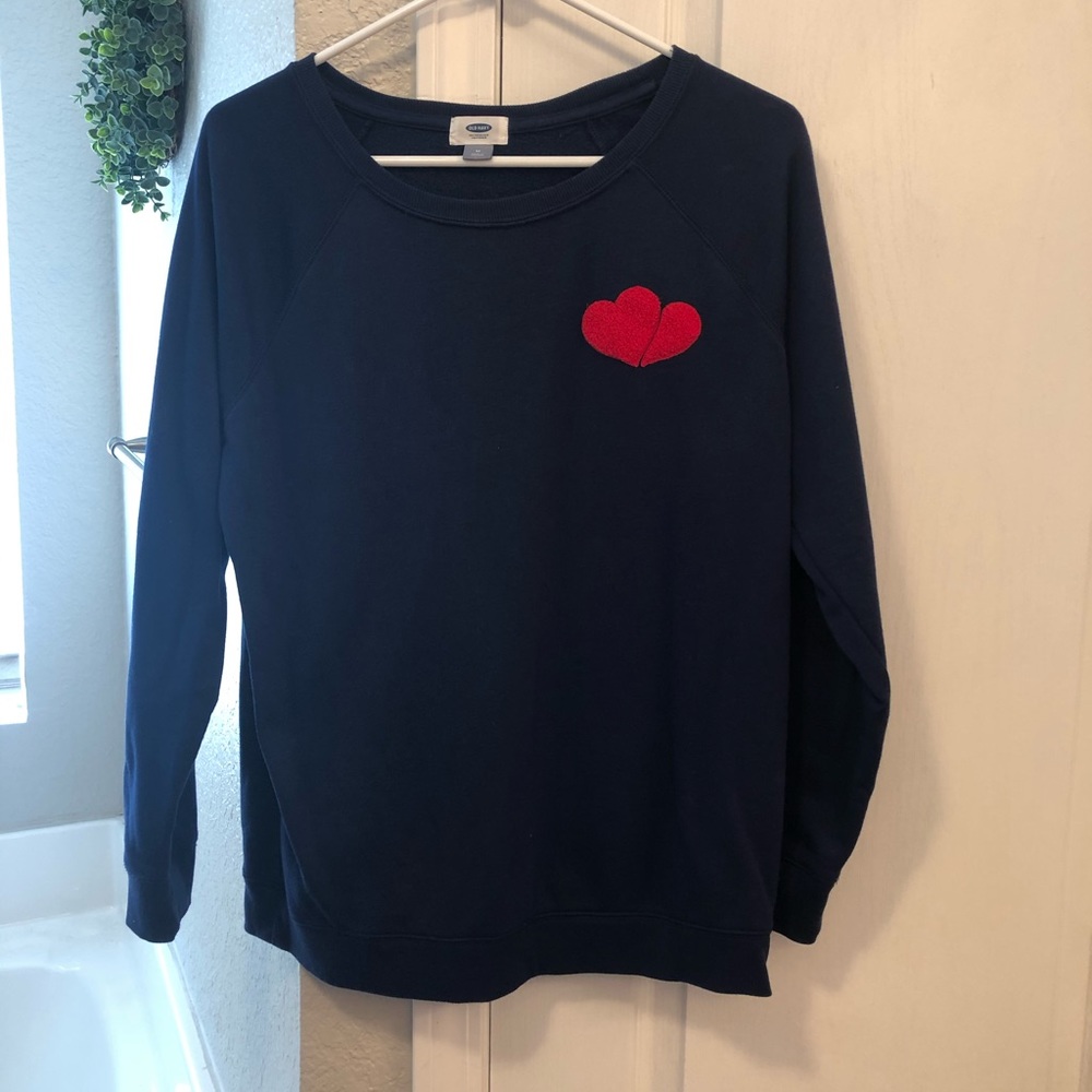 Old Navy heart sweatshirt